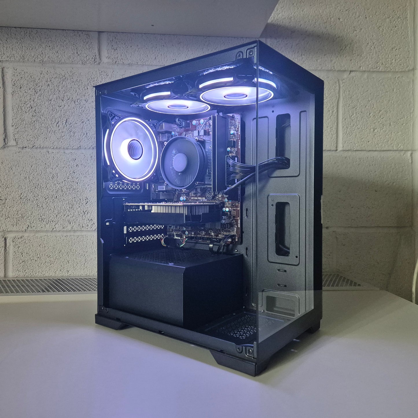 Gaming PC Desktop Intel Core i5 16GB RAM 1TB SSD Nvidia RTX 3050 Windows 11