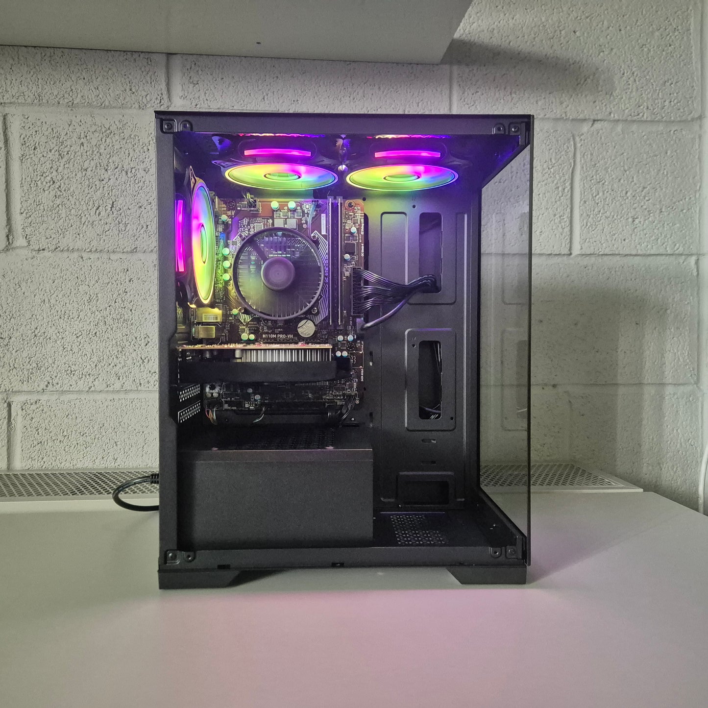 Gaming PC Desktop Intel Core i5 16GB RAM 1TB SSD Nvidia RTX 3050 Windows 11