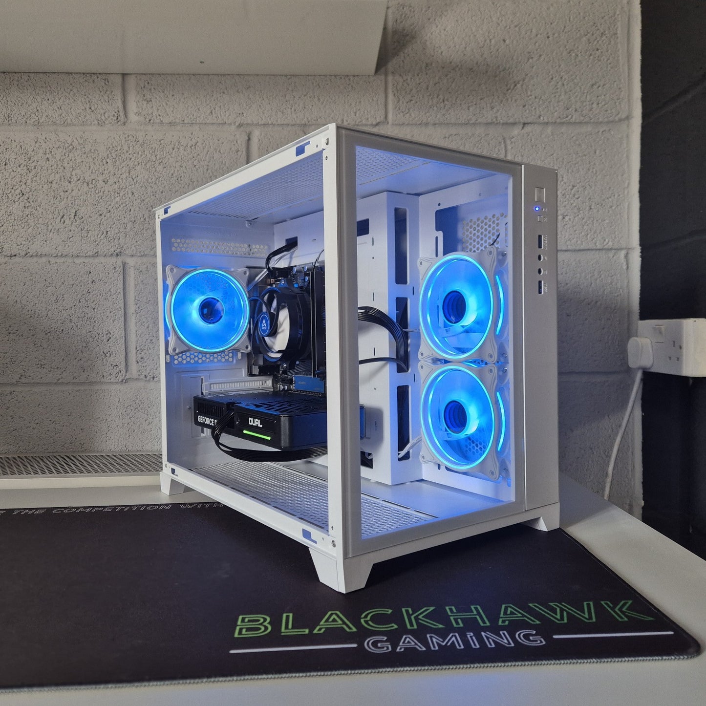 Gaming PC Desktop Ryzen 7 5700X 32GB RAM 1TB NVMe Nvidia RTX 5060 Windows 11
