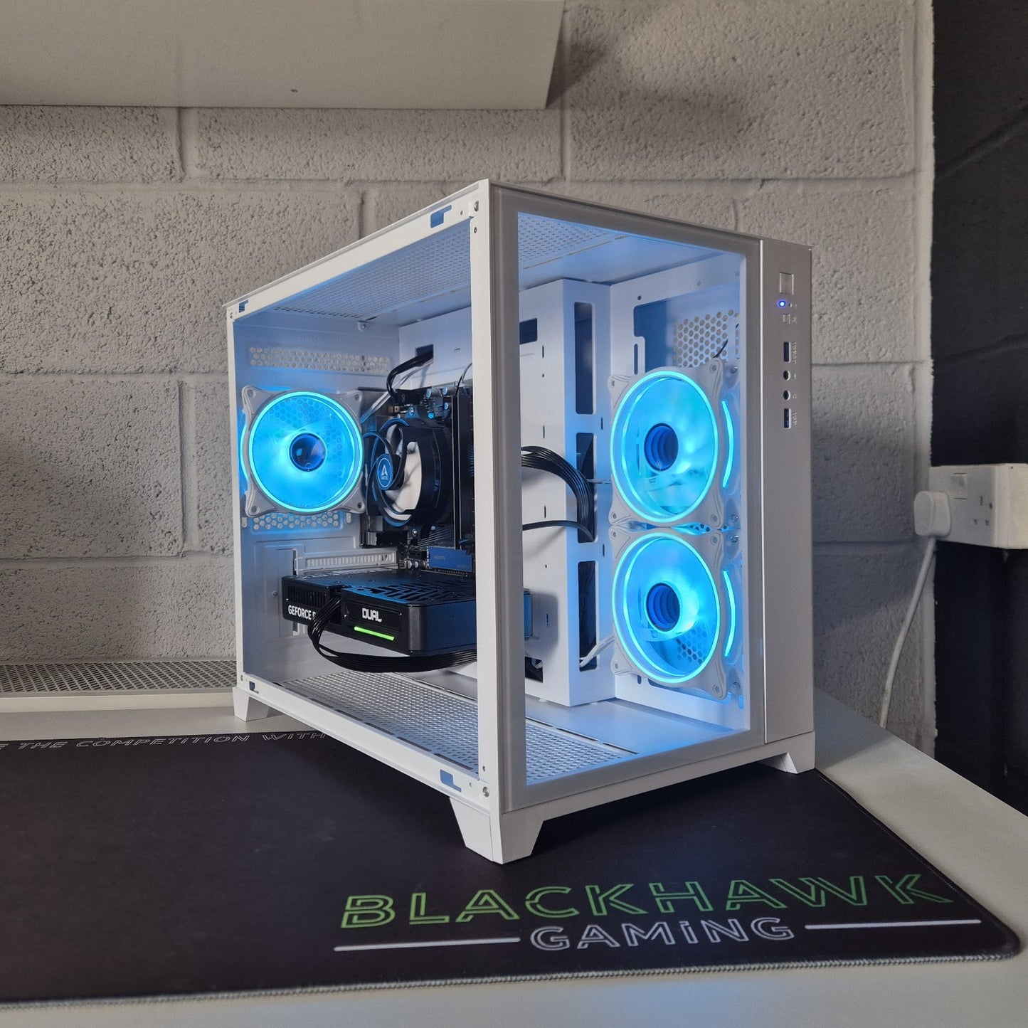 Gaming PC Desktop Ryzen 7 5700X 32GB RAM 1TB NVMe Nvidia RTX 5060 Windows 11